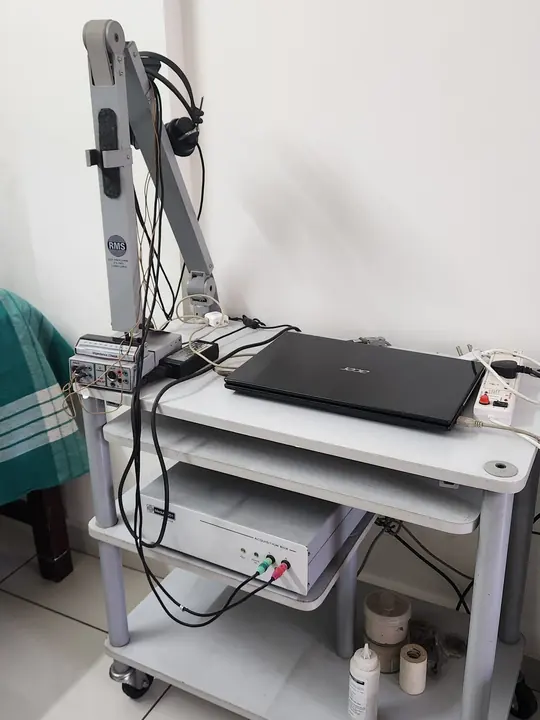 BERA system used to test hearing in babies and young children